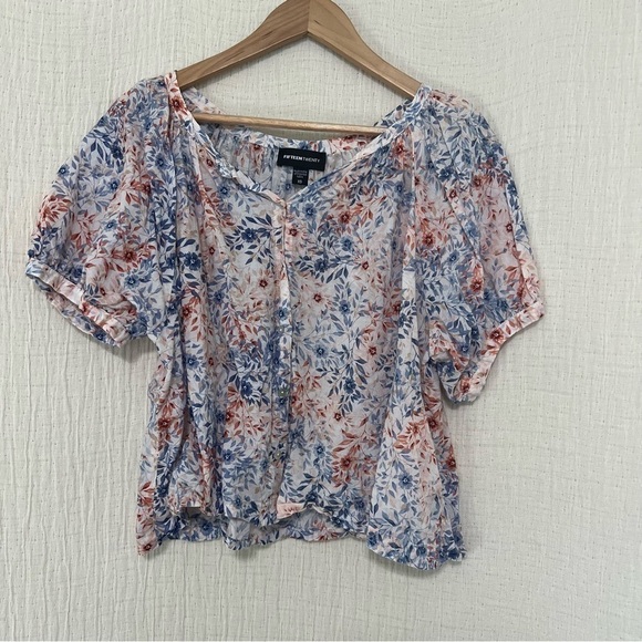Fifteen Twenty Floral Short Puff Sleeve Button Up Peasant Top Size XS - Picture 2 of 9